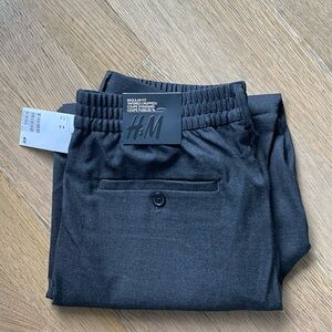 H&M Men’s Regular Fit Tapered Cropped Pants NWT Size M